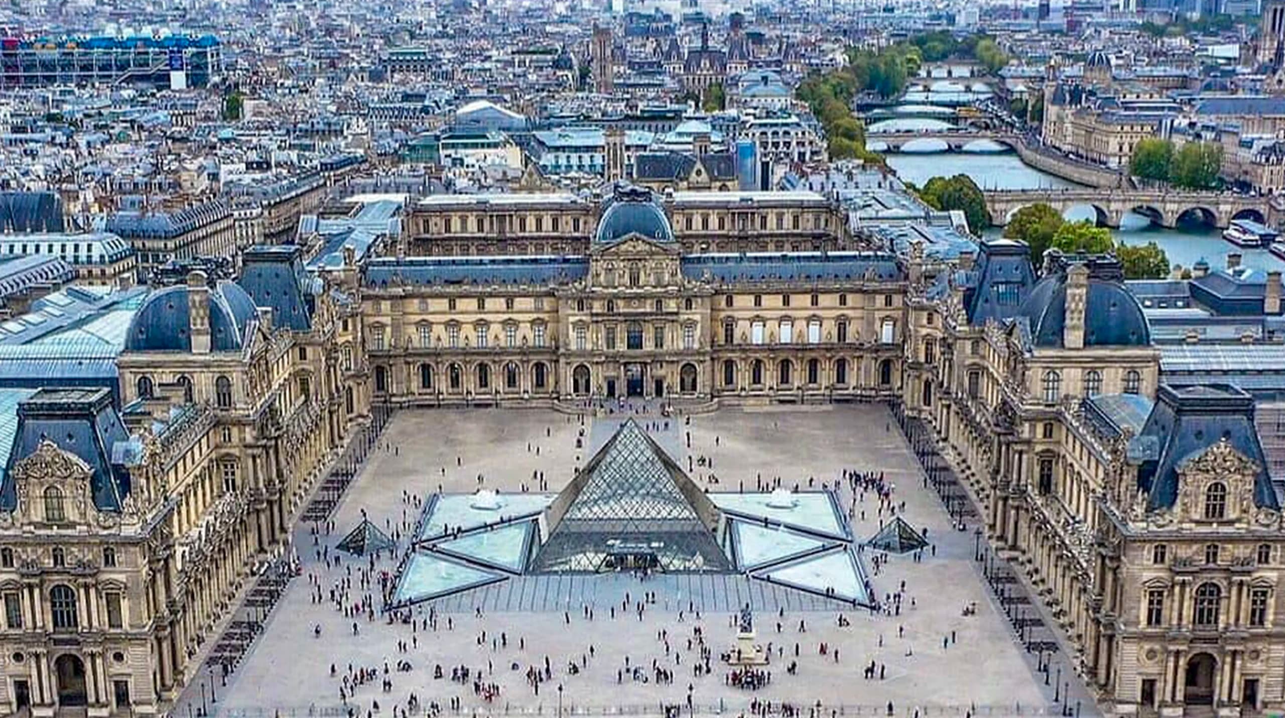 A Must-Visit Paris Experience